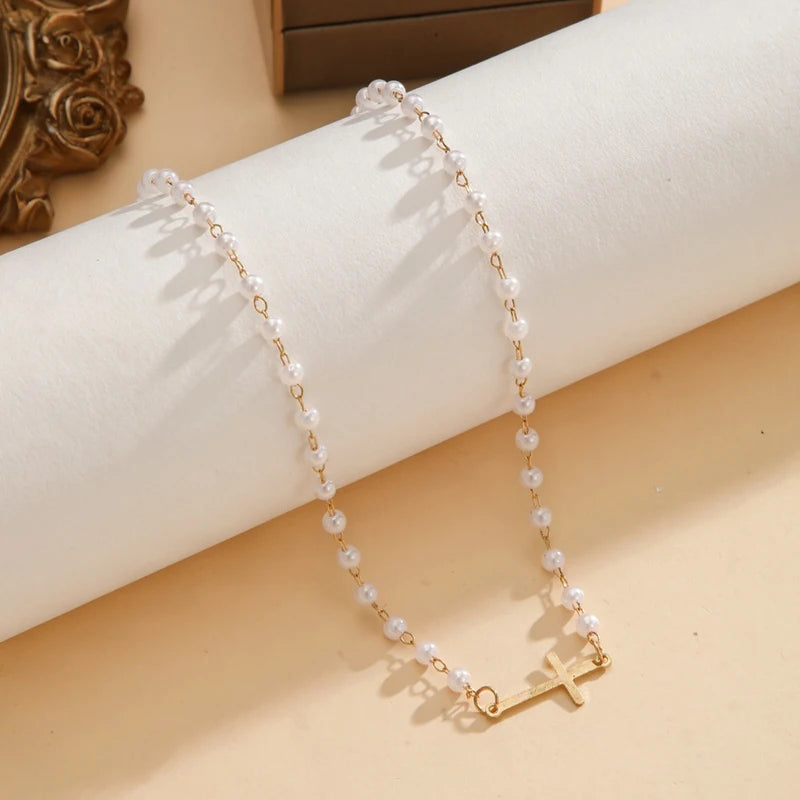 Bohemian White Imitation Pearl Handmade Beads Necklace for Women Simple Metal Cross Charm Clavicle Chain Wedding Bride Jewelry