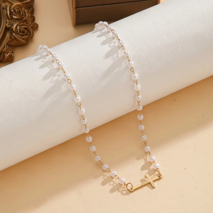 Bohemian White Imitation Pearl Handmade Beads Necklace for Women Simple Metal Cross Charm Clavicle Chain Wedding Bride Jewelry